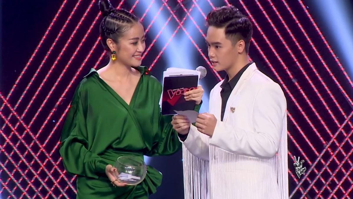 Vòng Đo ván The Voice 2019 kịch tính ra sao mà HLV Tuấn Ngọc - Tuấn Hưng phải 'lạnh lùng' rời ghế nóng? Ảnh 8