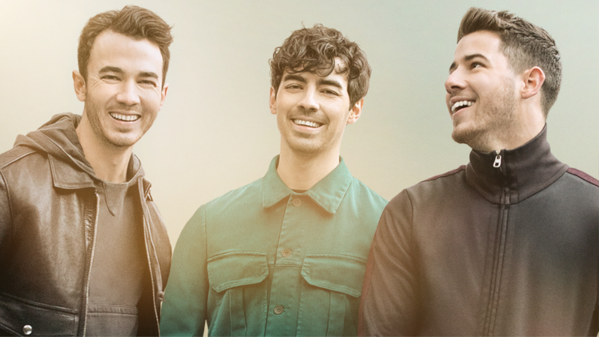 Jonas Brothers ra mắt bộ phim tài liệu Chasing Happiness với điểm đánh giá cao ngất ngưỡng Ảnh 2