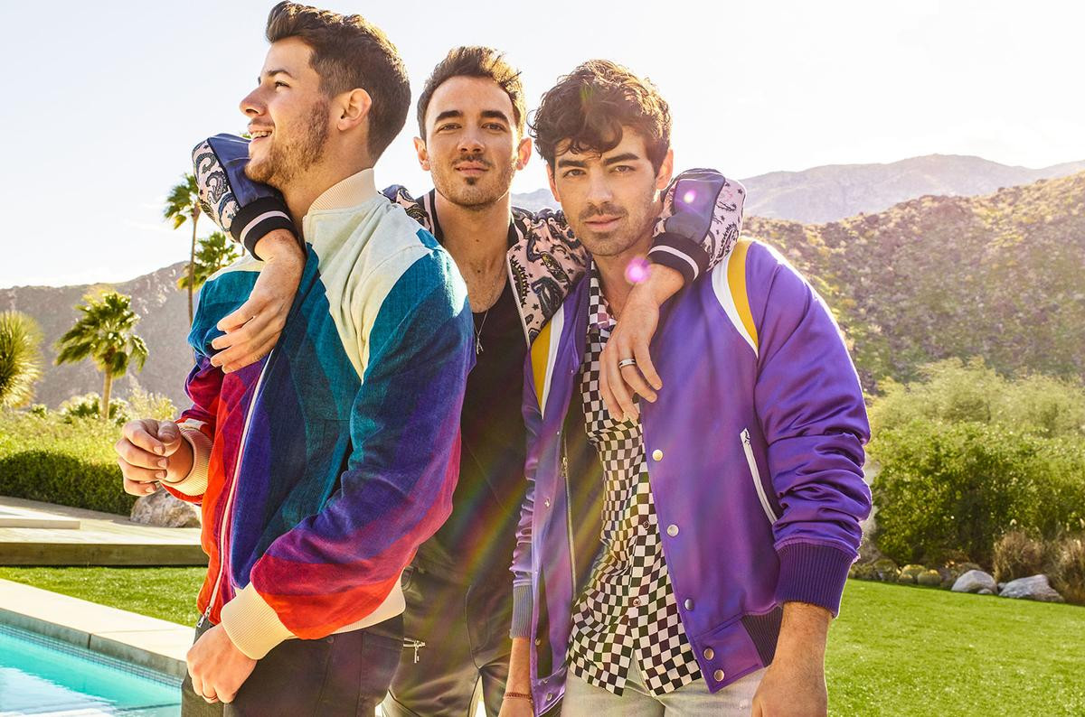 Jonas Brothers ra mắt bộ phim tài liệu Chasing Happiness với điểm đánh giá cao ngất ngưỡng Ảnh 9