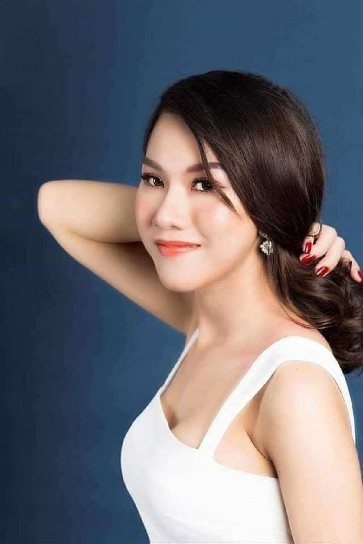 Loạt ảnh ghi lại quá trình chuyển giới gây 'sốc' của hotgirl gây sốt MXH, nhan sắc hiện tại còn bất ngờ hơn Ảnh 8