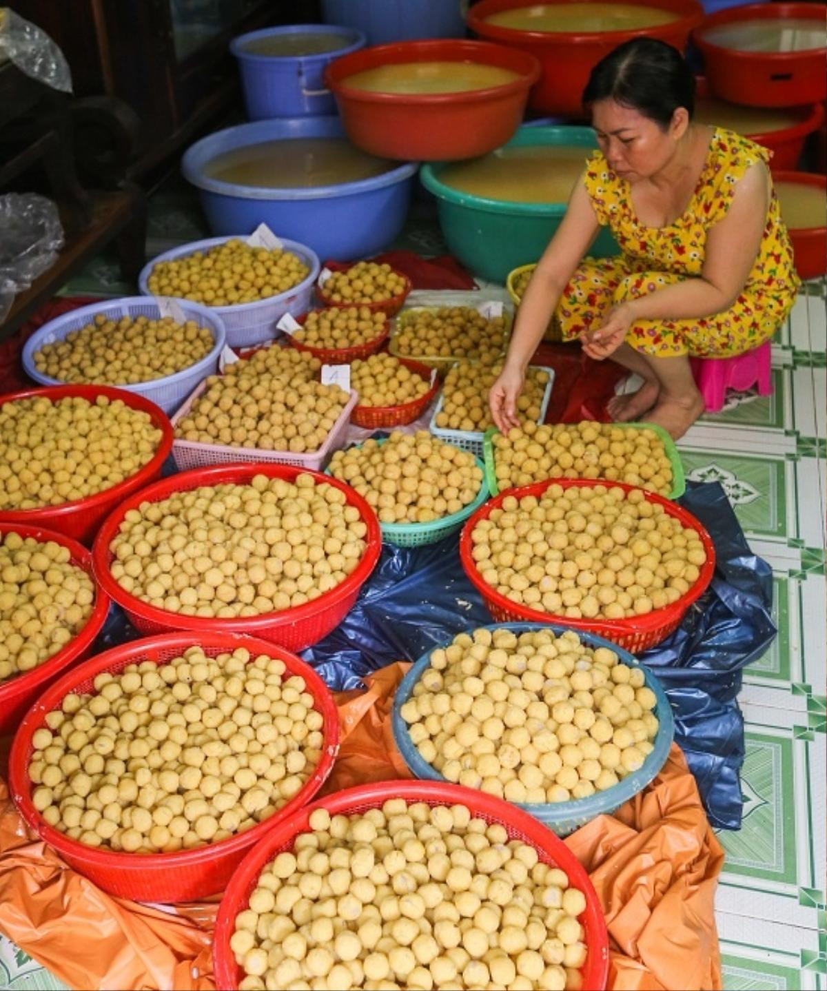 Xóm hơn 50 năm làm bánh ú lá tre ngày Tết Đoan Ngọ ở Sài Gòn Ảnh 3