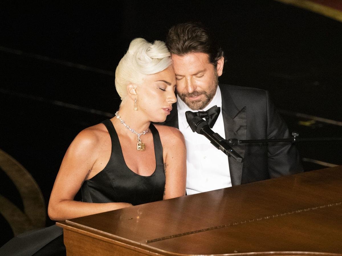 Lady Gaga phủ nhận tin đồn, không liên quan gì đến chuyện Bradley Cooper chia tay Irina Shayk Ảnh 3