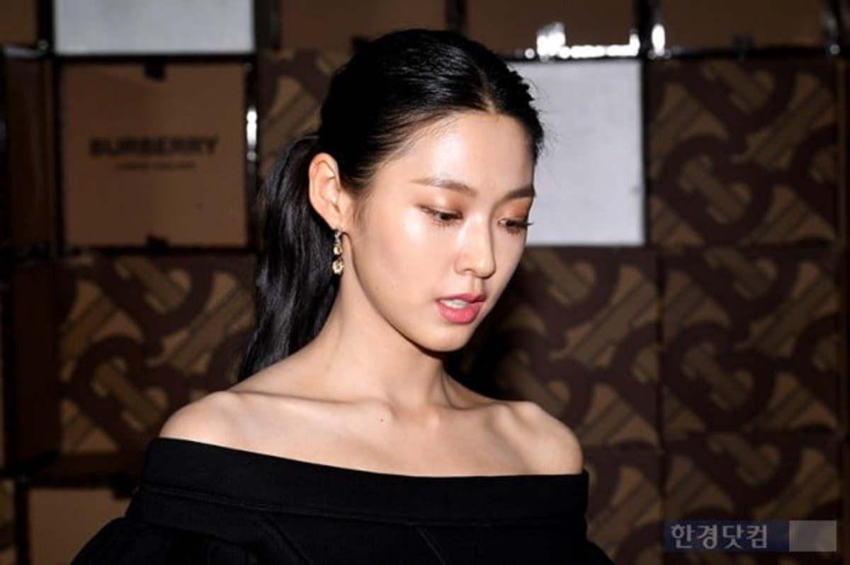 Ở ẩn đã lâu, Seolhyun (AOA) tái xuất gợi cảm khoe xương quai xanh chuẩn như tượng làm fan xuýt xoa Ảnh 5