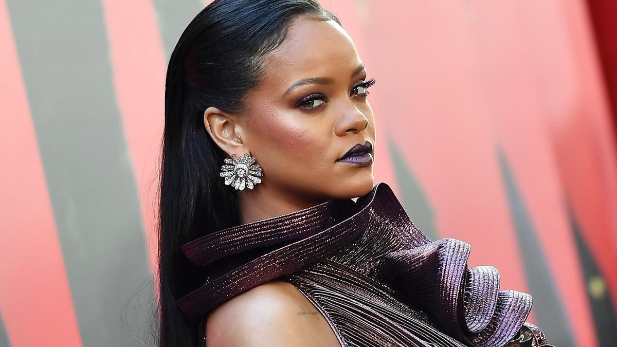 Rihanna: Cứ nhiều tiền trước rồi mới tiếp tục đam mê ca hát! Ảnh 3