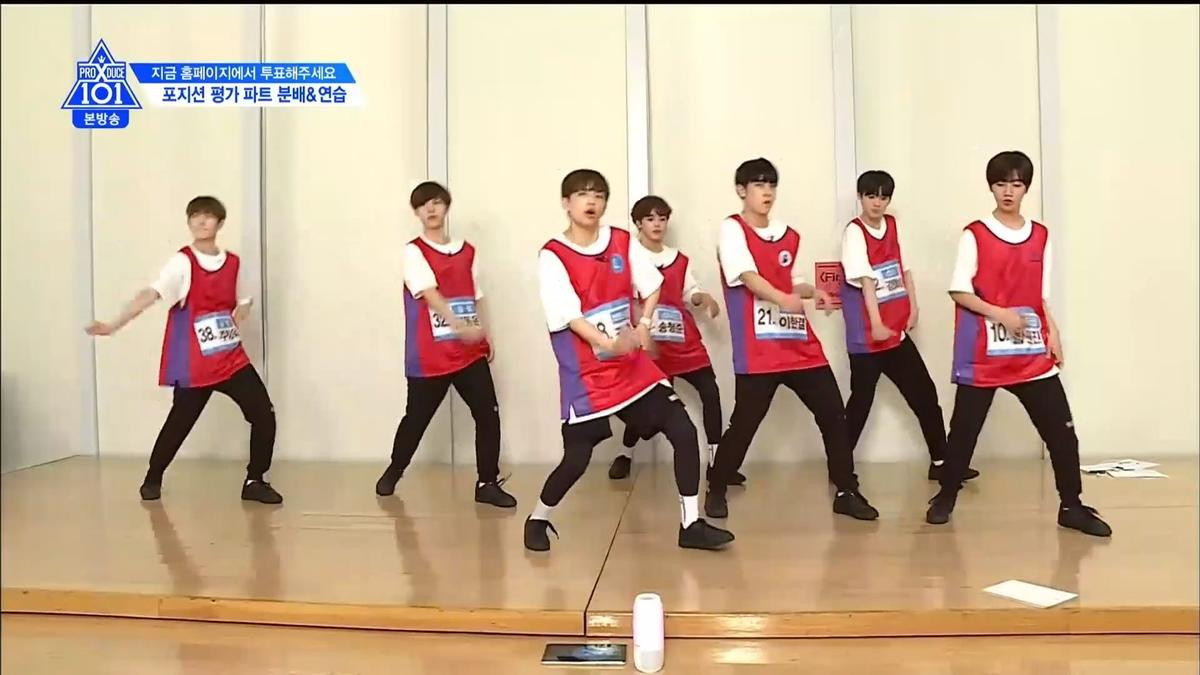 Tập 6 'PRODUCE X 101': Nổi da gà khi nghe Kim Yohan, Cha Junho, Seungwoo hát ballad siêu da diết Ảnh 59