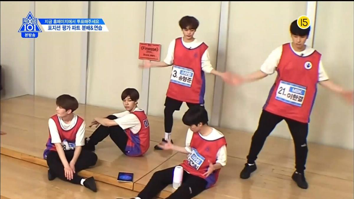 Tập 6 'PRODUCE X 101': Nổi da gà khi nghe Kim Yohan, Cha Junho, Seungwoo hát ballad siêu da diết Ảnh 61