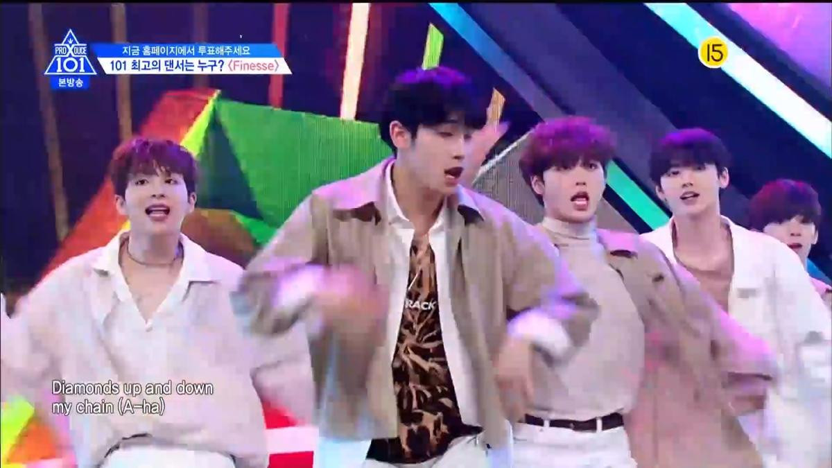 Tập 6 'PRODUCE X 101': Nổi da gà khi nghe Kim Yohan, Cha Junho, Seungwoo hát ballad siêu da diết Ảnh 186