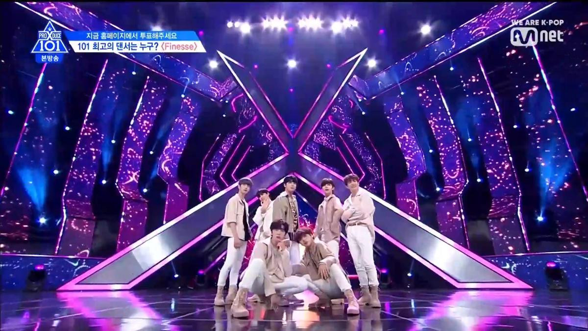 Tập 6 'PRODUCE X 101': Nổi da gà khi nghe Kim Yohan, Cha Junho, Seungwoo hát ballad siêu da diết Ảnh 196