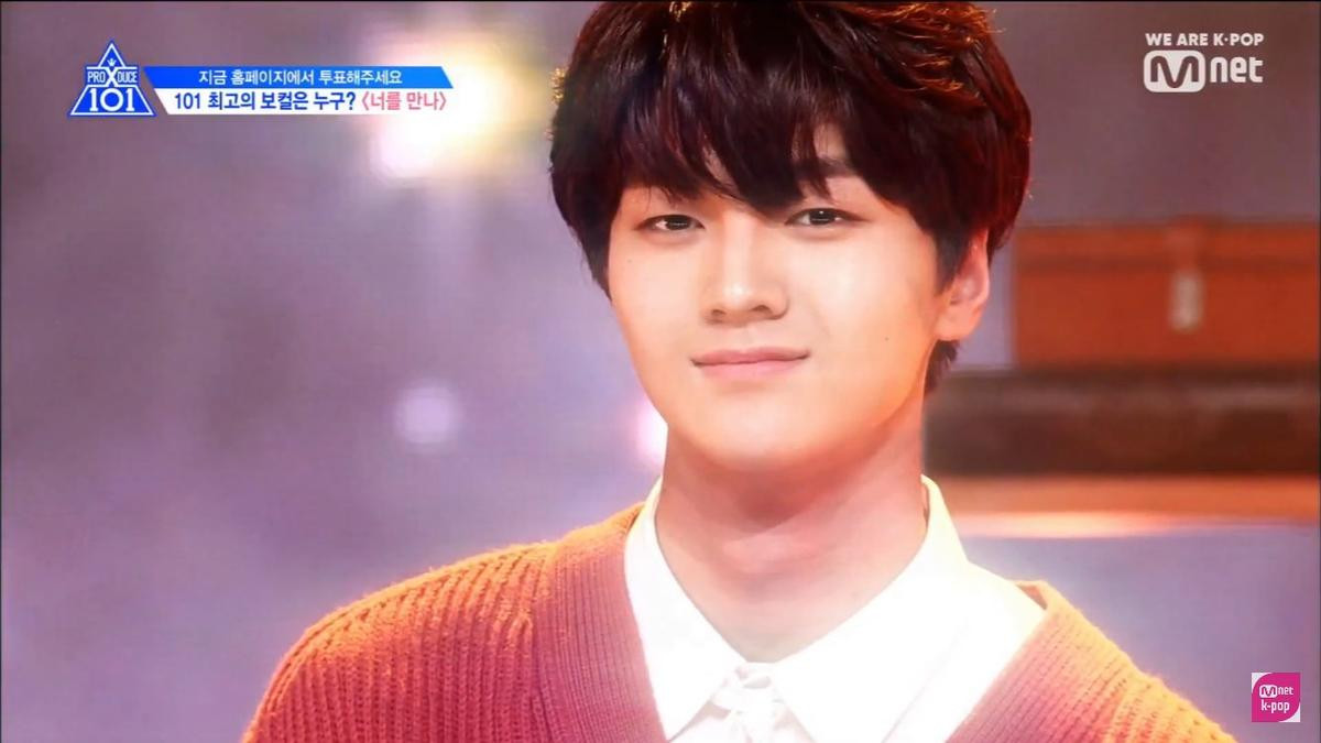 Thực tập sinh 'Produce X 101' trong BXH tìm kiếm: Kim Woo Seok như một vị thần dù không biểu diễn Ảnh 9