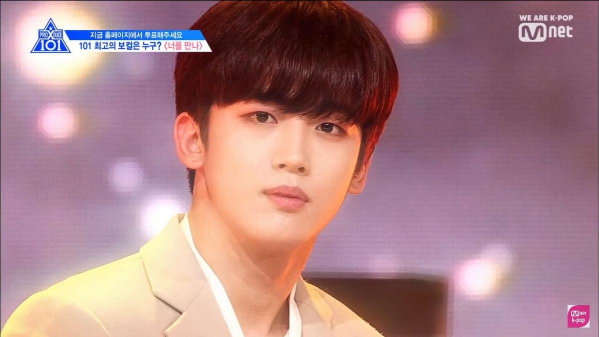 Thực tập sinh 'Produce X 101' trong BXH tìm kiếm: Kim Woo Seok như một vị thần dù không biểu diễn Ảnh 6