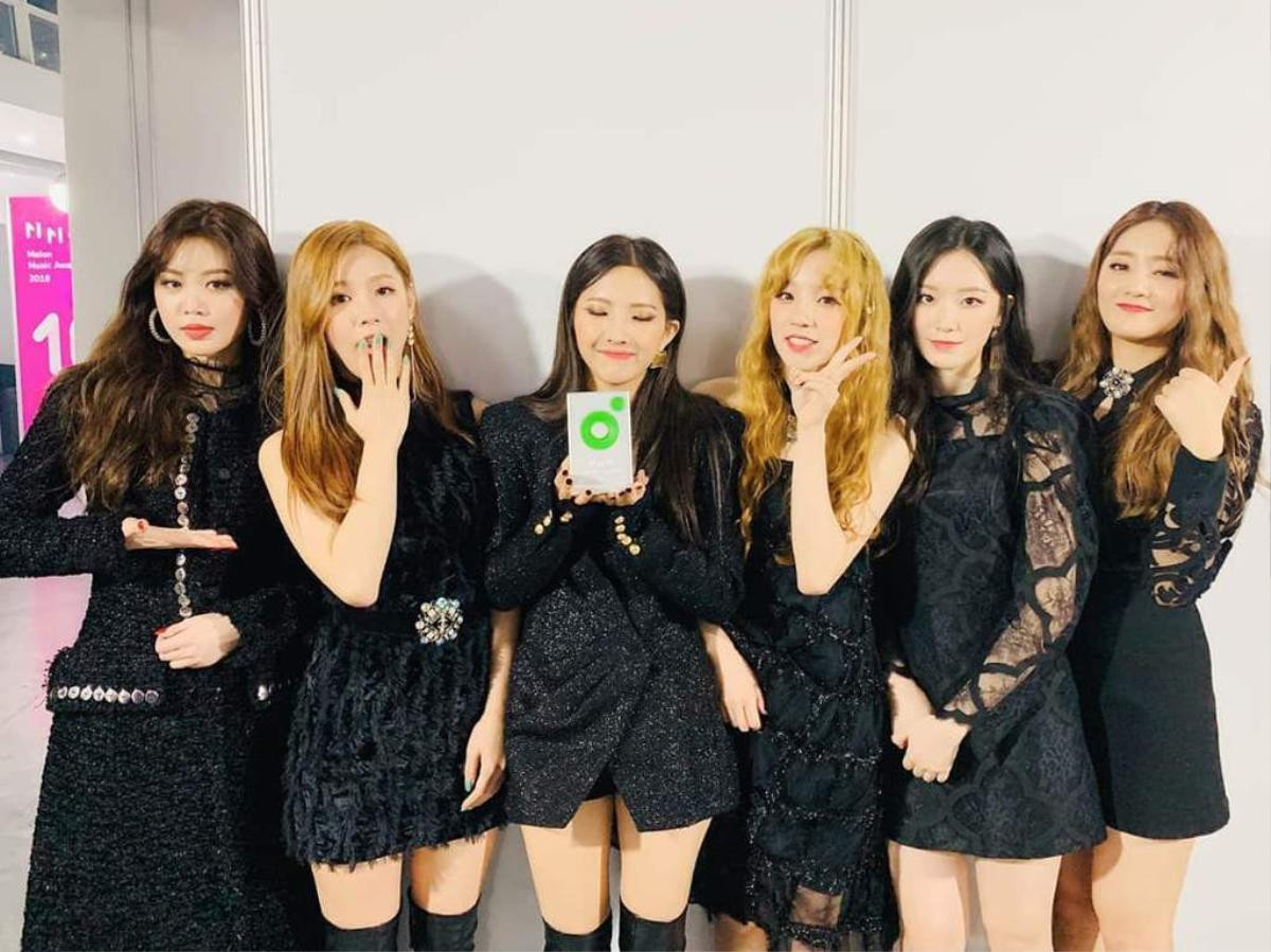 Soyeon ((G)I-DLE) phát hành ca khúc mới nhưng lại bị fan của LOONA phá đám như thế này đây Ảnh 3