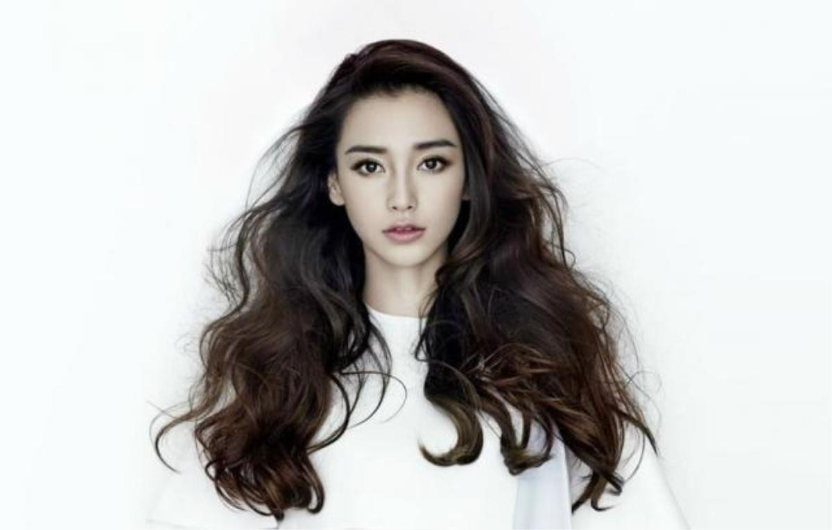 Tập mới của 'Keep Running': Angelababy vô tình lộ ra hình xăm? Ảnh 1