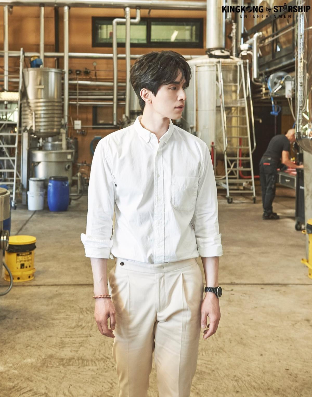 Lee Dong Wook tựa hoàng tử trong xứ sở thần tiên: Hỡi các nhà sản xuất quốc dân, hãy 'PICK' cho anh ấy! Ảnh 33