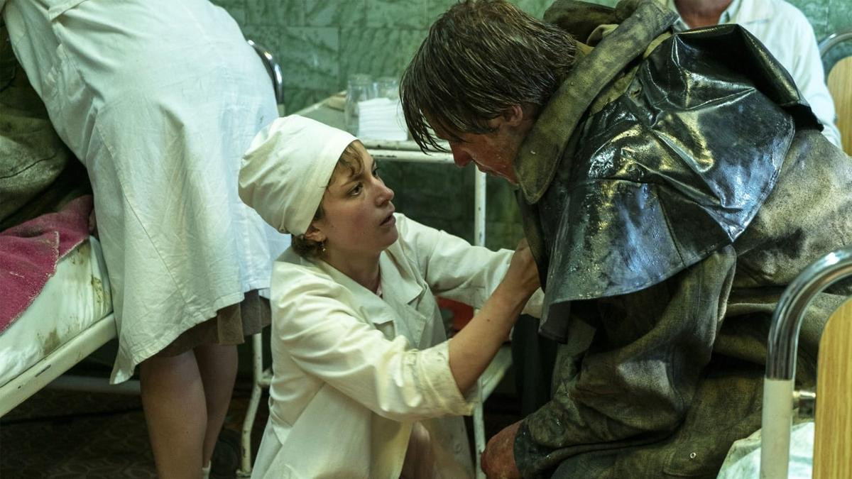 Series có điểm IMDb cao nhất lịch sử 'Chernobyl' đúng và sai chỗ nào? Ảnh 2