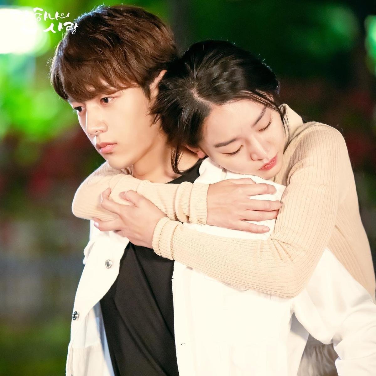 Shin Hye Sun - L (Infinite) nói về phản ứng tình cảm và việc cạnh tranh với 'Đêm xuân' của Han Ji Min - Jung Hae In Ảnh 3