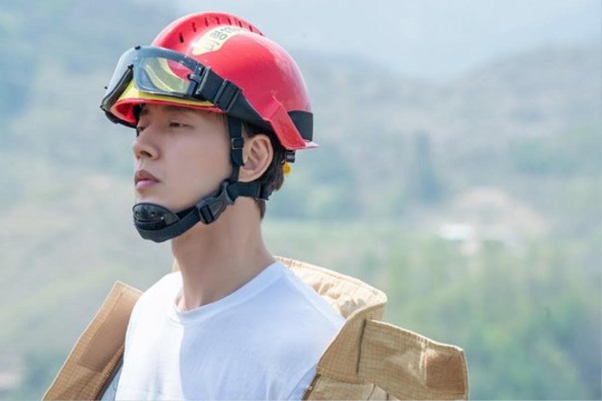 'Trai đẹp' Park Hae Jin lại gây thương nhớ với hình ảnh mới nhất trong drama 'Secret' Ảnh 1