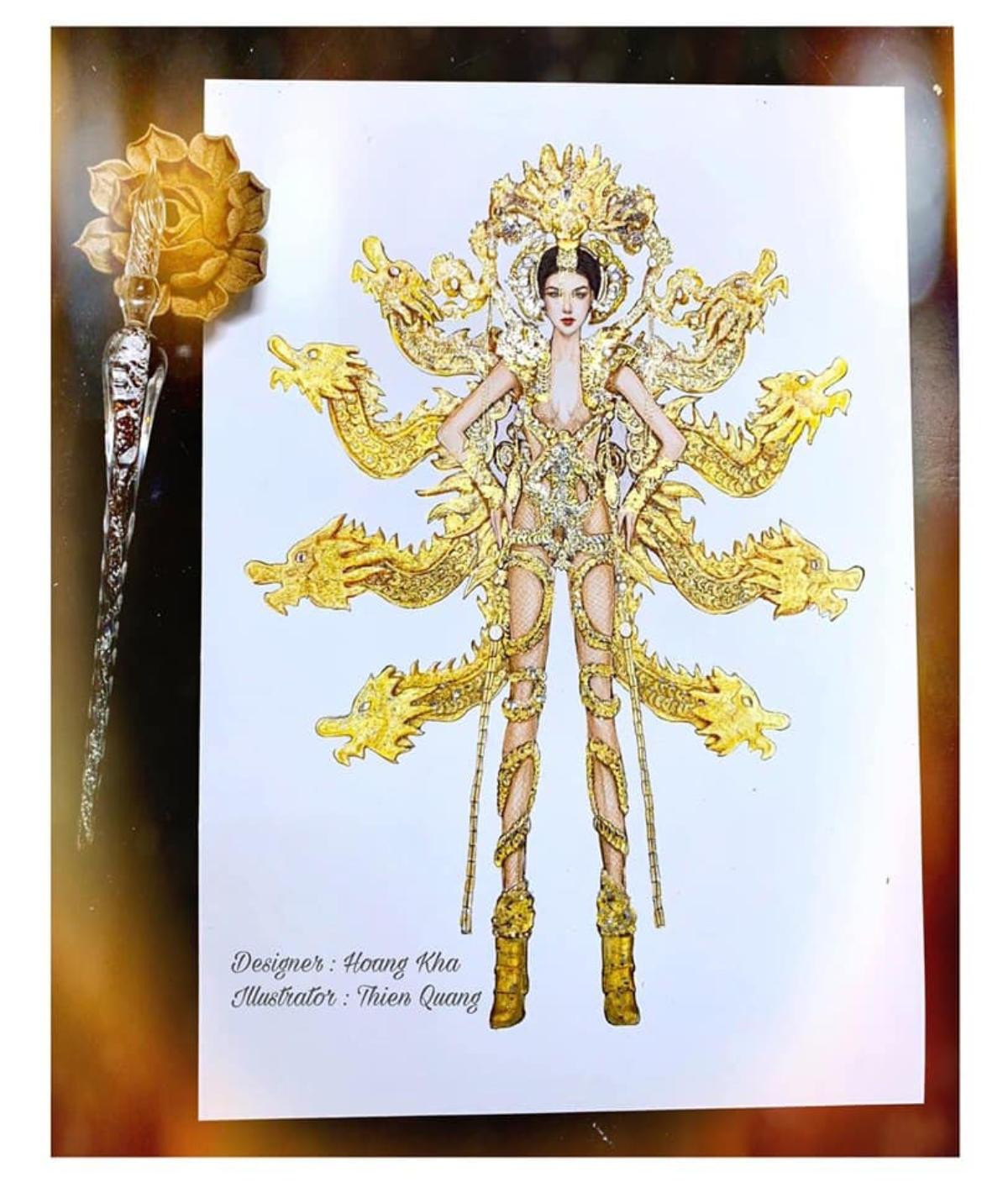 'Mắt tròn mắt dẹt' với mẫu National Costume 'chín rồng' phiên bản búp bê y như thật Ảnh 2