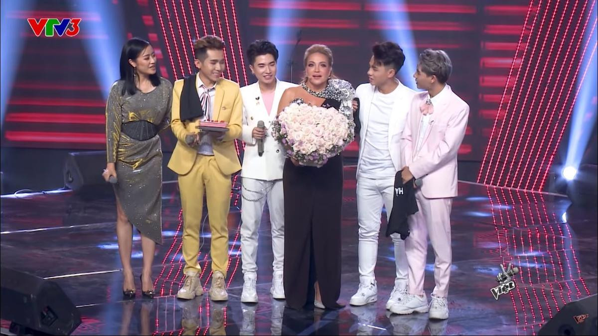 The Voice 2019: Chỉ còn lại 2 nhóm nhạc, liệu DOMINIX và Hồng Hòa - Hồng Hiếu có tạo được bứt phá? Ảnh 2