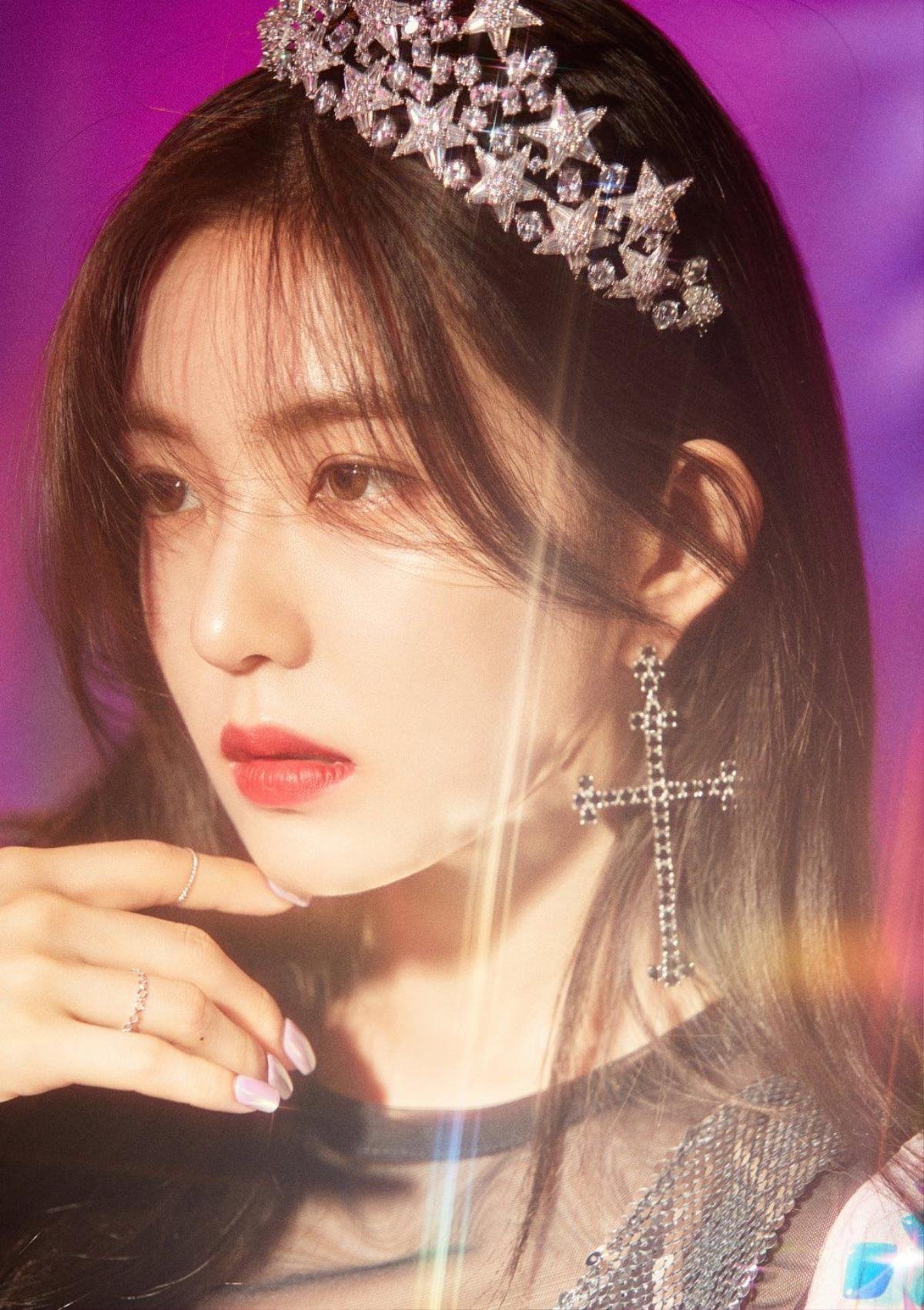 Irene (Red Velvet) lăng xê bộ sưu tập khuyên tai hot hit 5 năm trời mà không ai để ý là vì lý do này đây Ảnh 11