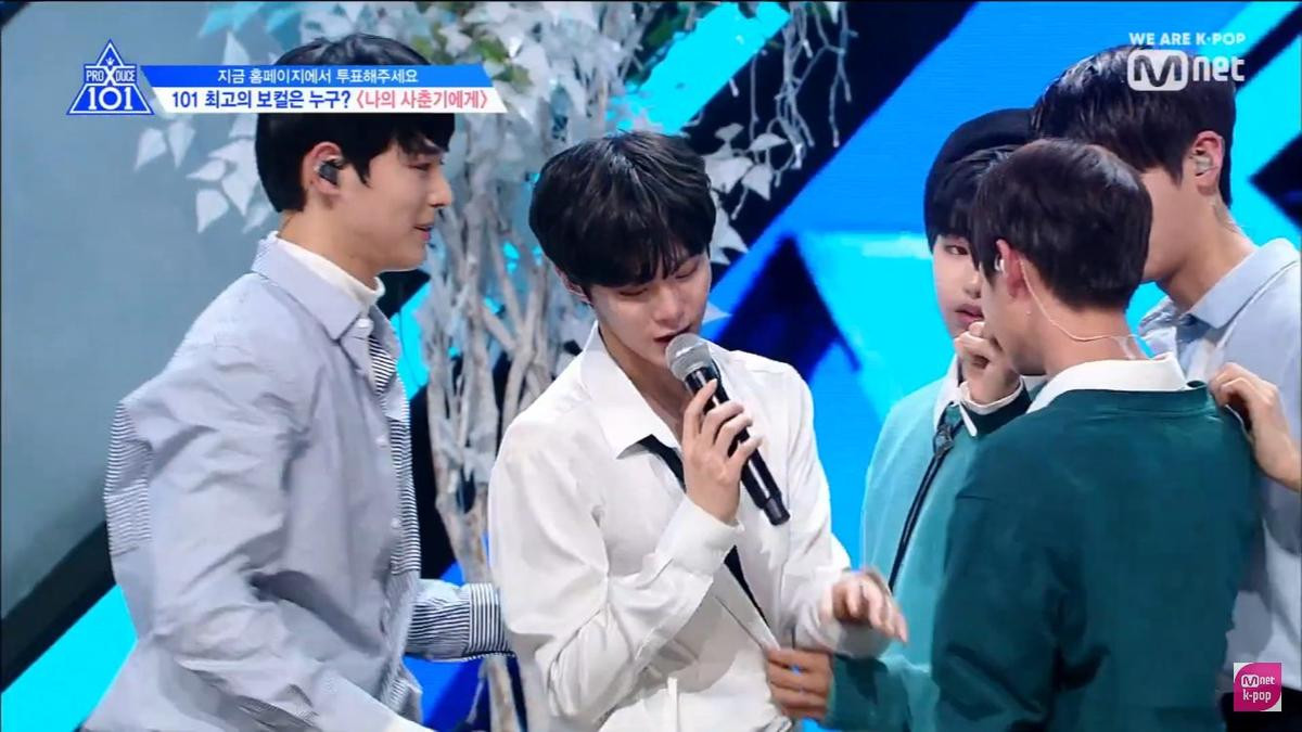 Đây chính là lý do khiến Kim Woo Seok òa khóc trên sân khấu 'Produce X 101' Ảnh 2