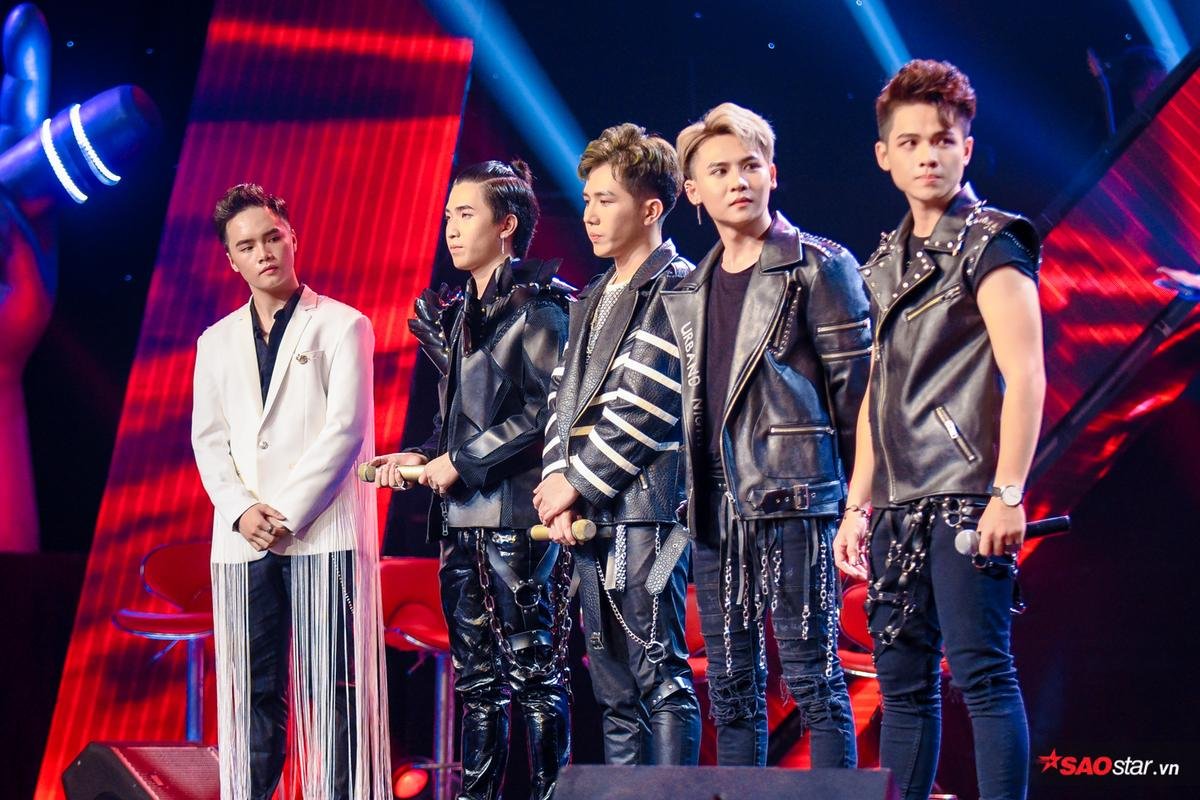 DOMINIX bất ngờ bị loại trước đồng đội cũ Xuân Đạt tại vòng Đo ván - The Voice 2019 Ảnh 8