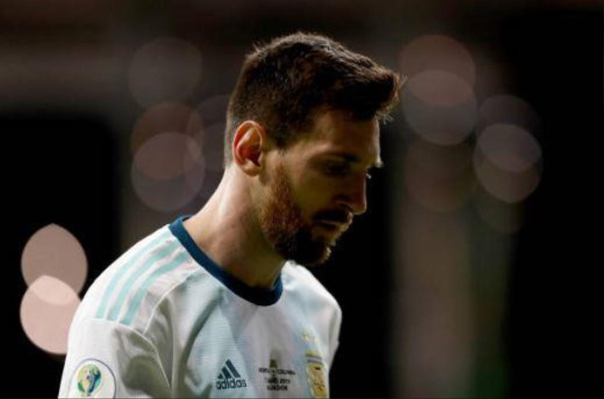 Video: Messi mờ nhạt, Argentina thua trắng Colombia tại Copa America 2019 Ảnh 2