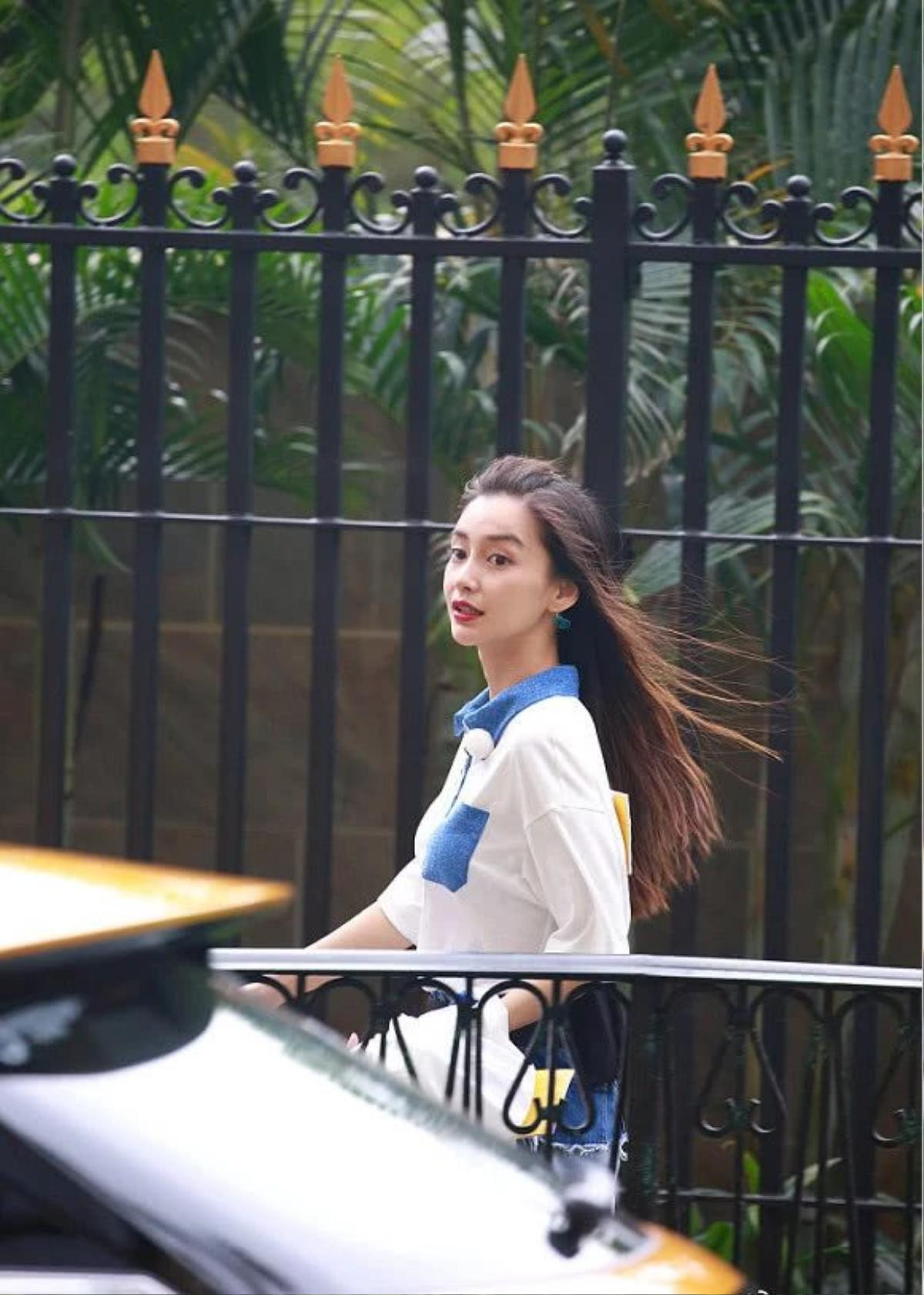 Angelababy gây chú ý với mũi và chiếc cằm khác thường Ảnh 3