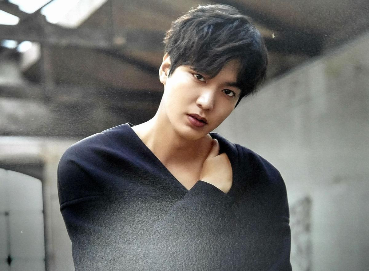 Mừng sinh nhật tuổi 32, nhìn lại chặng đường đã đi qua của nam tài tử Lee Min Ho! Ảnh 1