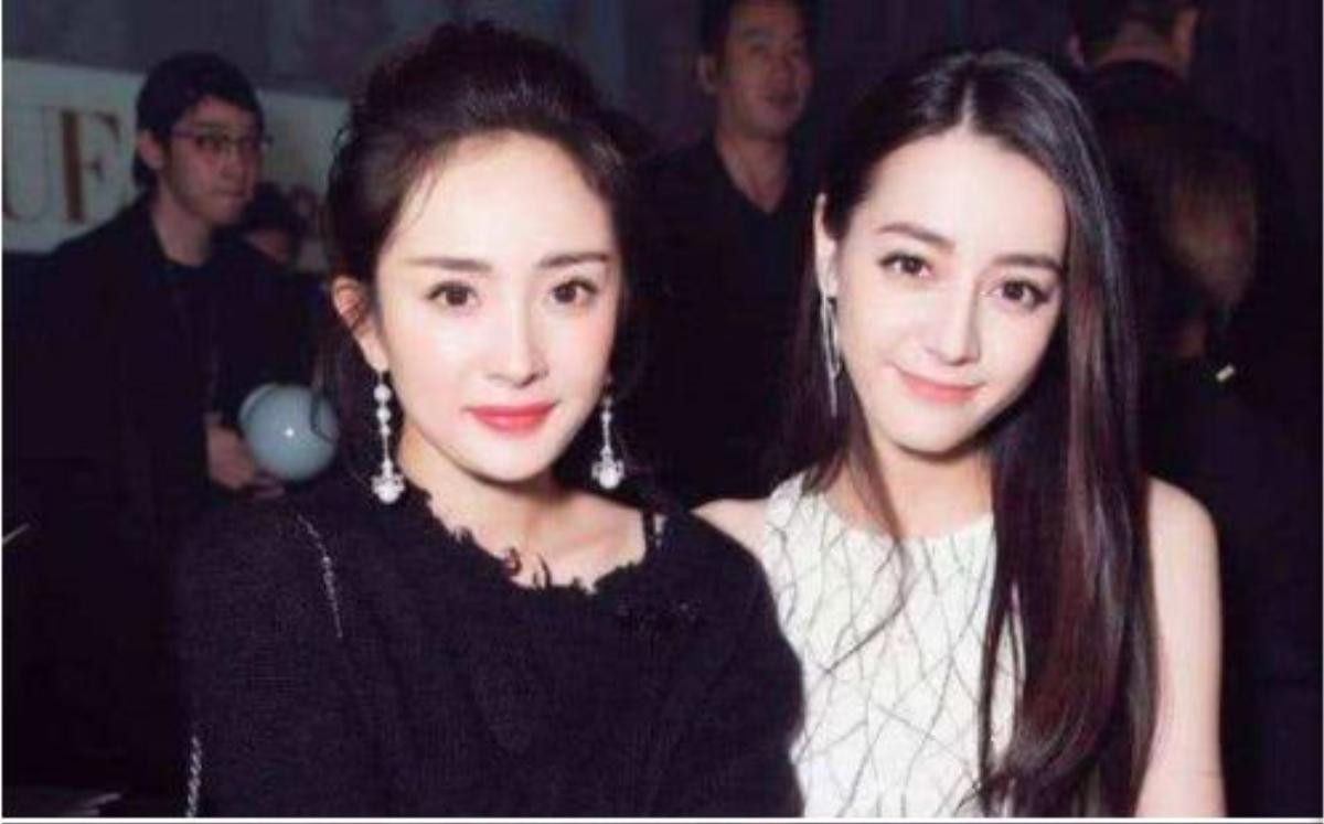 Dương Mịch, Địch Lệ Nhiệt Ba và Angelababy: Nữ minh tinh nào vẫn đẹp khi không qua chỉnh sửa? Ảnh 1