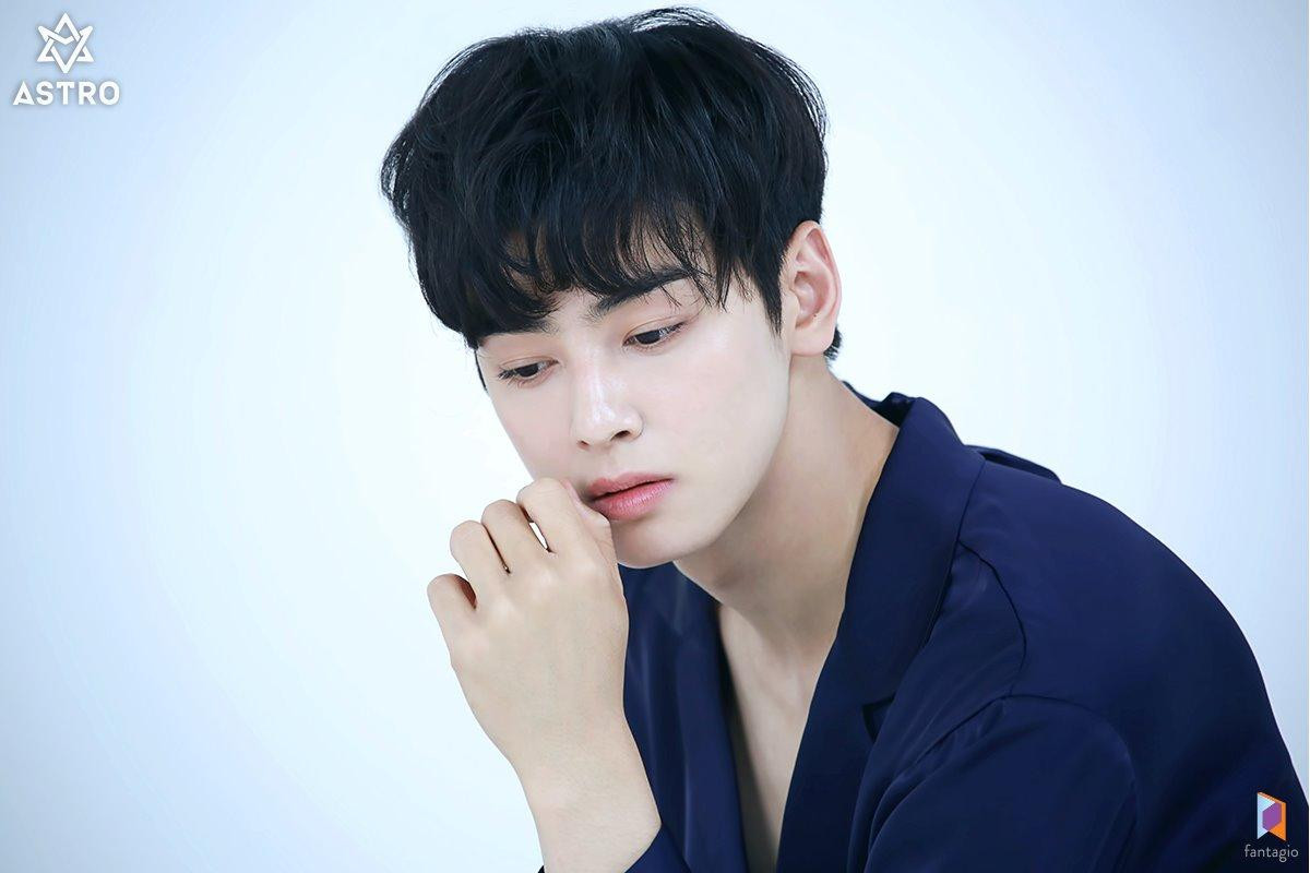 Hoàng tử Cha Eun Woo (ASTRO) quyến rũ, đẹp không góc chết trong ảnh quảng bá phim 'Rookie Historian Goo Hae Ryung' Ảnh 30