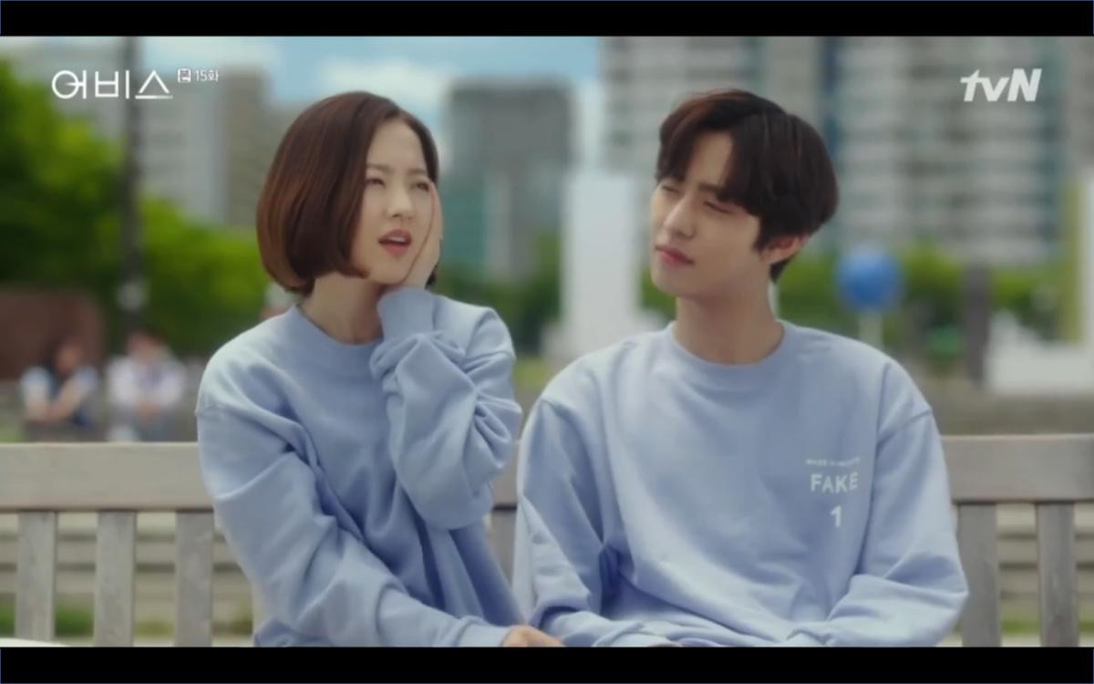 Phim 'Abyss' tập 15: Park Bo Young chủ động cầu hôn bạn trai, Ahn Hyo Seop lo lắng vì có nguy cơ chết thật sự Ảnh 65