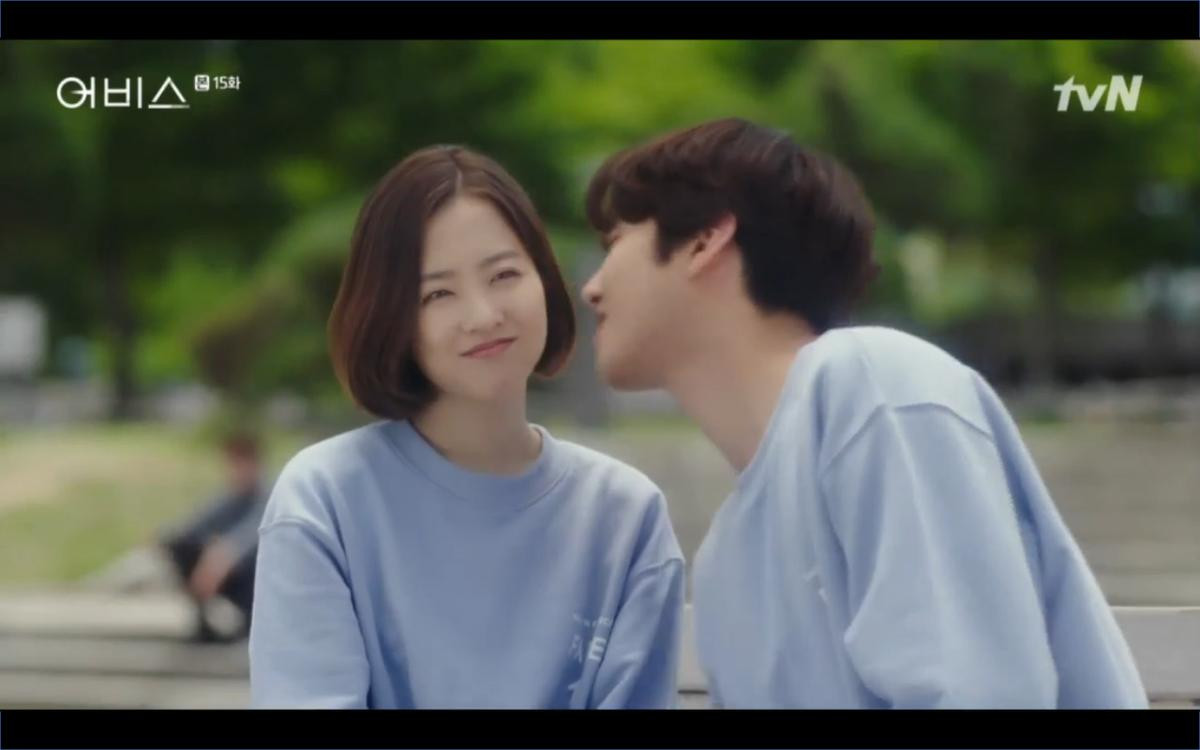 Phim 'Abyss' tập 15: Park Bo Young chủ động cầu hôn bạn trai, Ahn Hyo Seop lo lắng vì có nguy cơ chết thật sự Ảnh 69