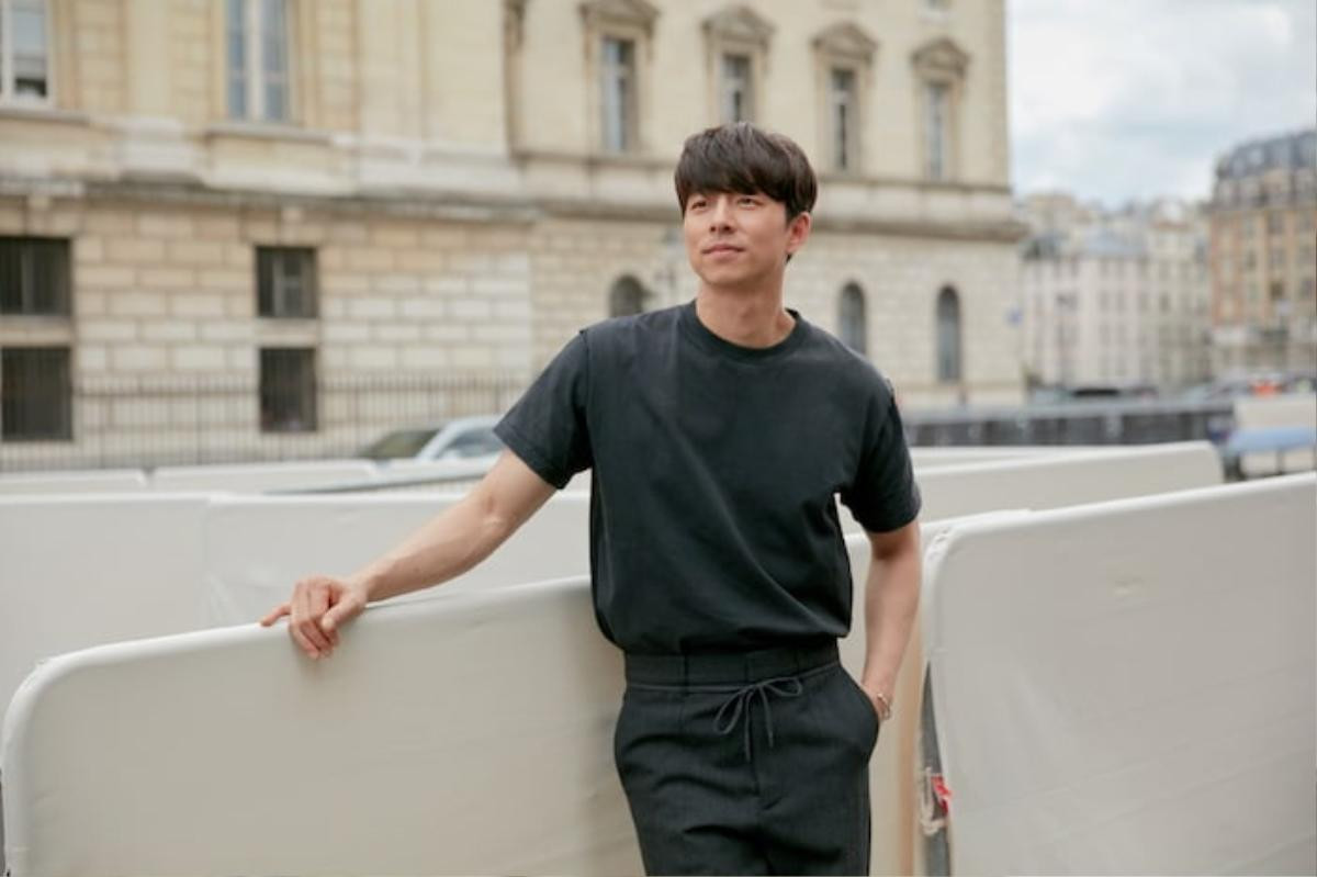 Ngắm nhan sắc cực phẩm của ba nam thần Gong Yoo, Lee Min Ho, Kim Jae Wook tại Tuần lễ thời trang Paris 2019 Ảnh 3