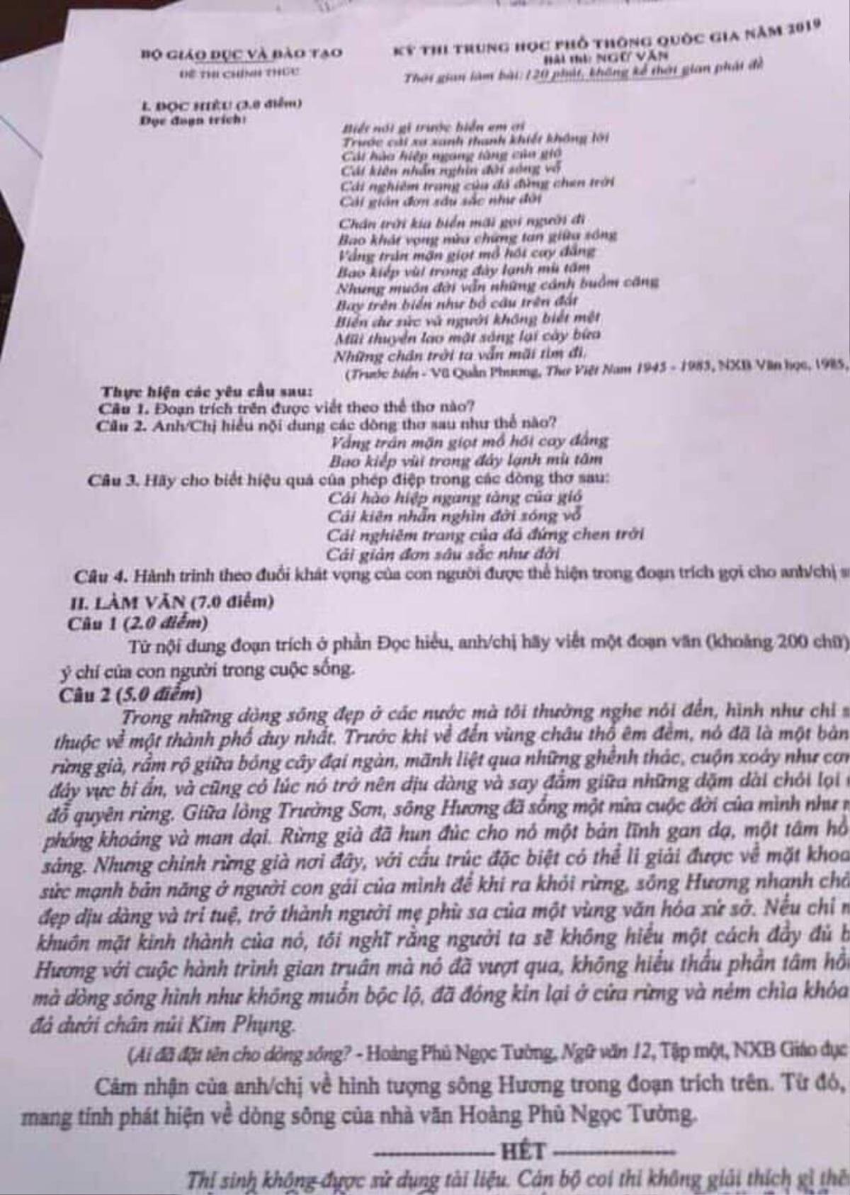 Đình chỉ thi nam sinh ở Phú Thọ vì tung đề Văn THPT lên mạng xã hội giữa giờ làm bài Ảnh 1