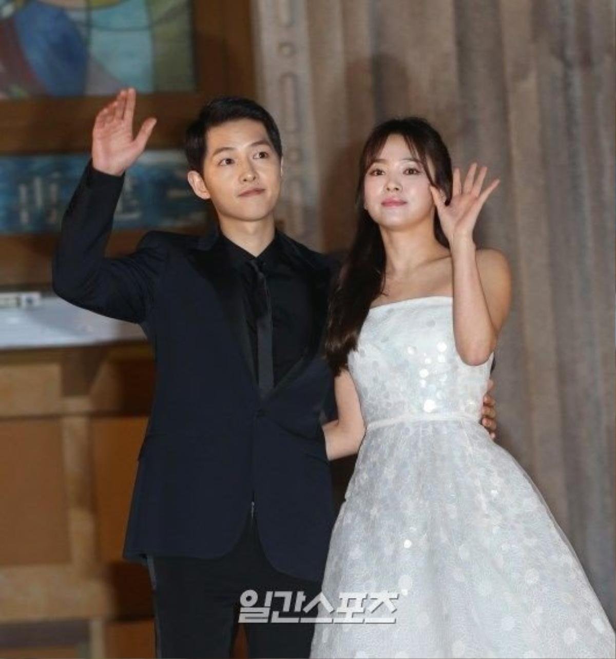 Song Hye Kyo - Song Joong Ki ly hôn: Hàng xóm tiết lộ cặp đôi ly thân và sống riêng vài tháng nay Ảnh 5