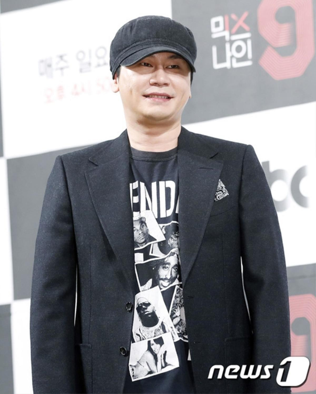 Yang Hyun Suk rời đồn cảnh sát sau 9 tiếng thẩm vấn Ảnh 1