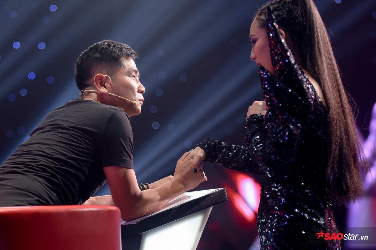 The Voice 2019: LAYLA nói gì về 'đối thủ' Lâm Bảo Ngọc và HLV siêu khó tính Hồ Hoài Anh? Ảnh 5