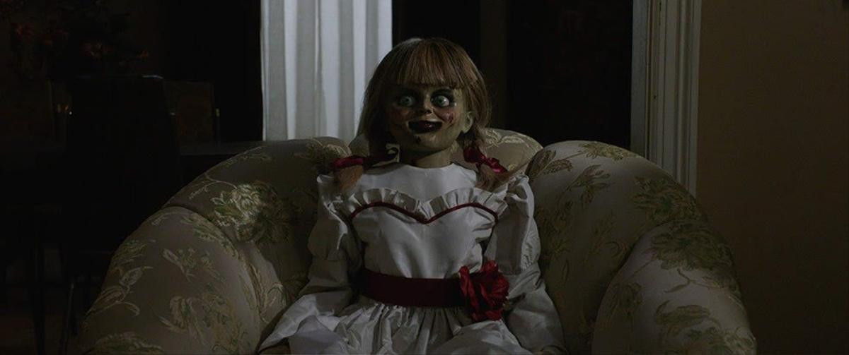 'Annabelle Comes Home': Những lý do khiến cho Annabelle không còn là nối khiếp sợ đối với khán giả Ảnh 5