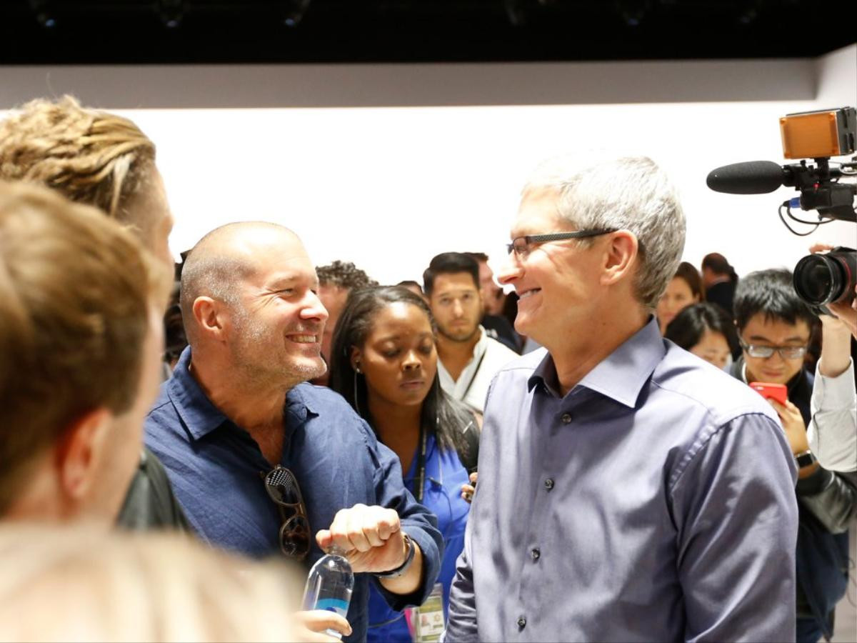 Cuộc đời tuyệt vời của Jony Ive - huyền thoại thiết kế mới rời Apple Ảnh 27