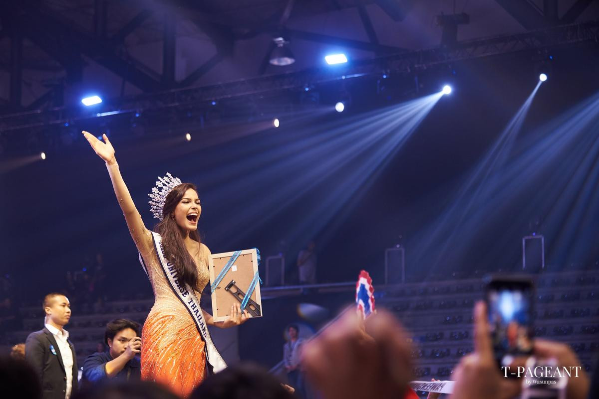 Nhận xét của H'Hen Niê về người đẹp từng 5 lần intop trước khi đăng quang Miss Universe Thailand 2019 Ảnh 11