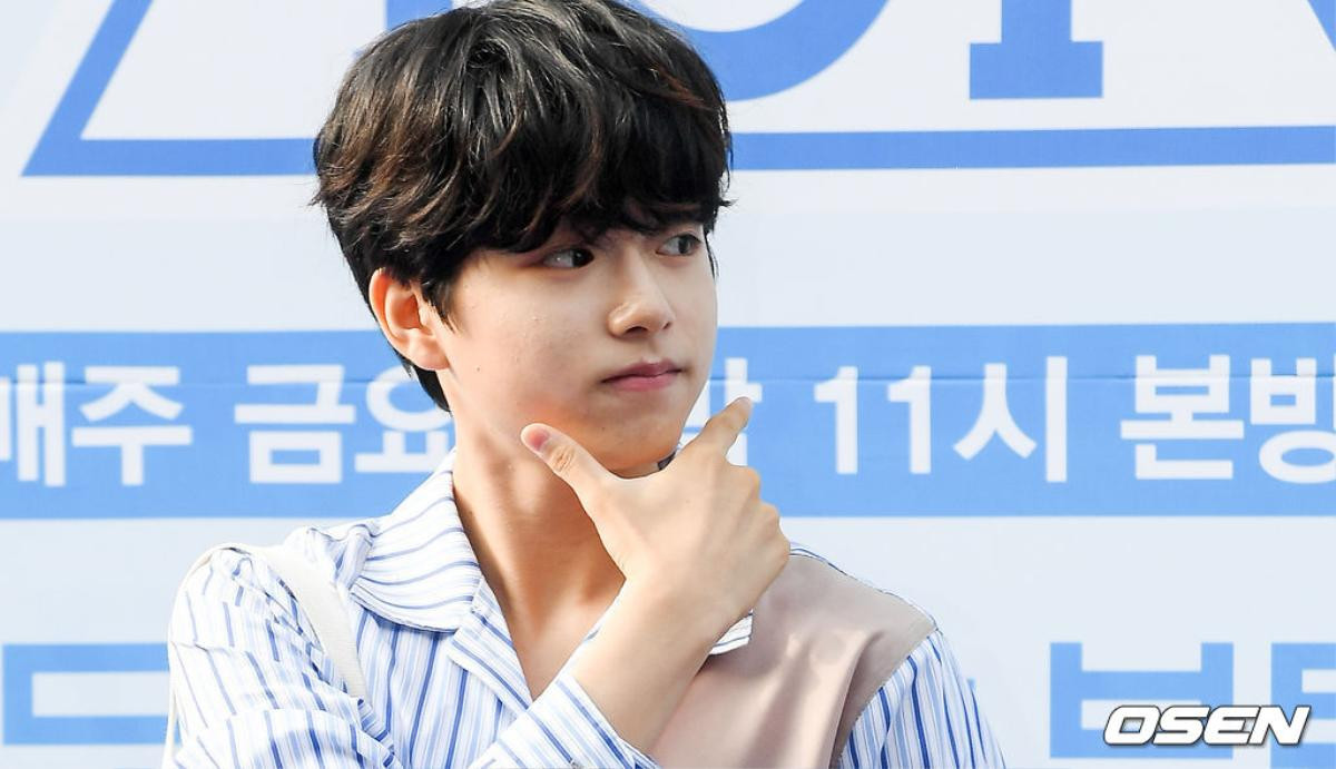 31 thực tập sinh 'Produce X 101' đọ sắc trên thảm xanh, dự buổi đánh giá vị trí vòng 3 Ảnh 10