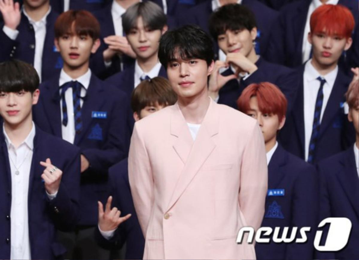 Lee Dong Wook mang lại tiếng cười cho Produce X 101 - Mái tóc của Kai (EXO) được so sánh với Harry Potter Ảnh 1