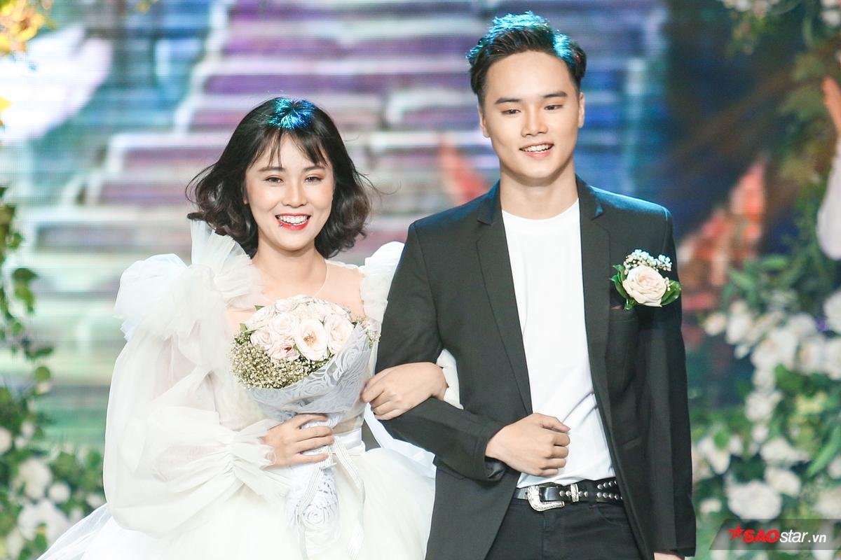 'Đám cưới' với MisThy, Xuân Đạt lập kỉ lục 'triệu view' chỉ sau 24h tại The Voice 2019 Ảnh 1