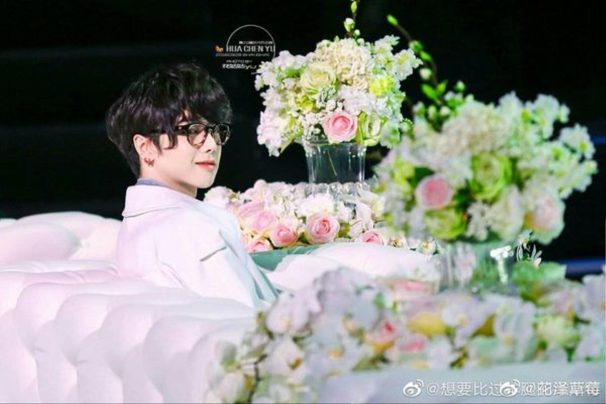 20 sao Hoa ngữ được yêu thích nhất tháng 6: Vương Tuấn Khải (TFBOYS) tiếp tục lập kỷ lục 17 tháng đứng đầu Ảnh 5