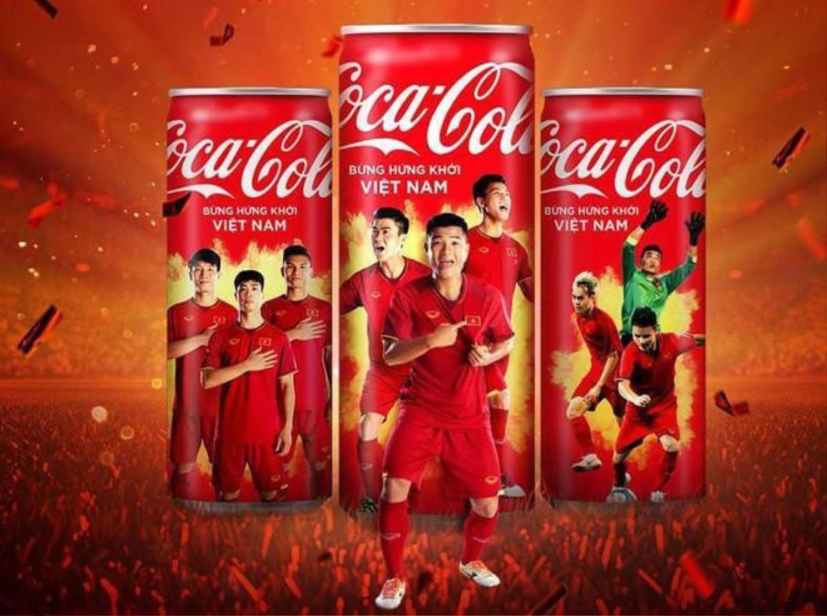 Công ty treo biển quảng cáo 'Mở lon Việt Nam' của Coca-Cola bị phạt 25 triệu đồng Ảnh 1