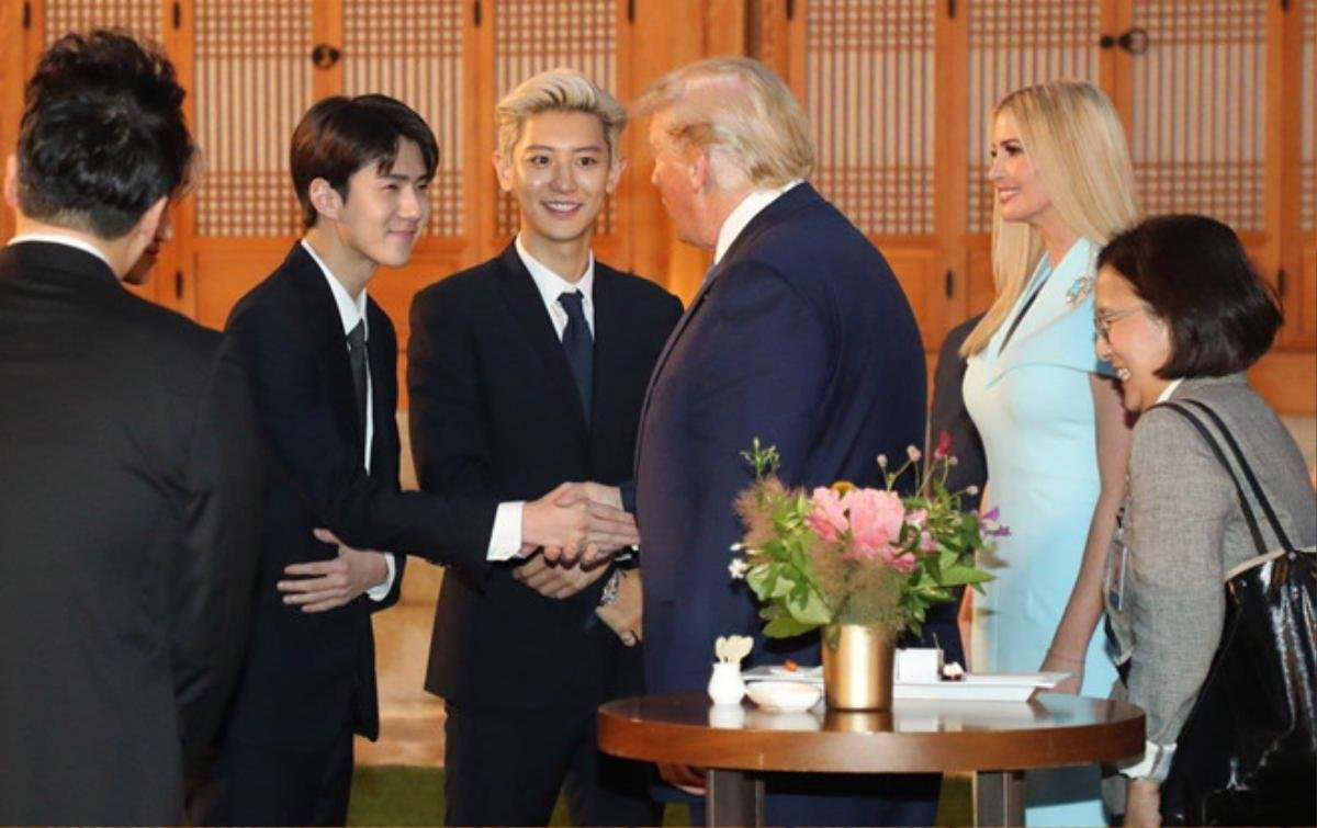 Tổng thống Trump nói gì khi lần đầu gặp Suho (EXO)? Ảnh 1