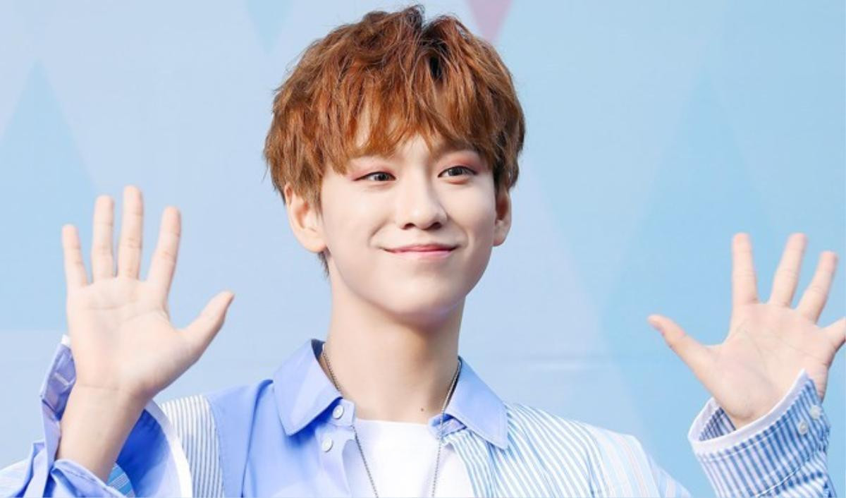 Produce X 101: Bắt gặp thực tập sinh Tony đang cầm giáo trình tiếng Hàn trong hiệu sách Ảnh 1