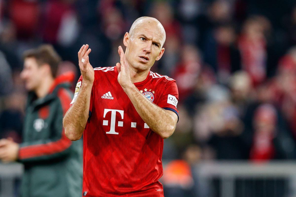 Tạm biệt Robben: Đôi chân 'pha lê' chuyên vẽ những kiệt tác Ảnh 5