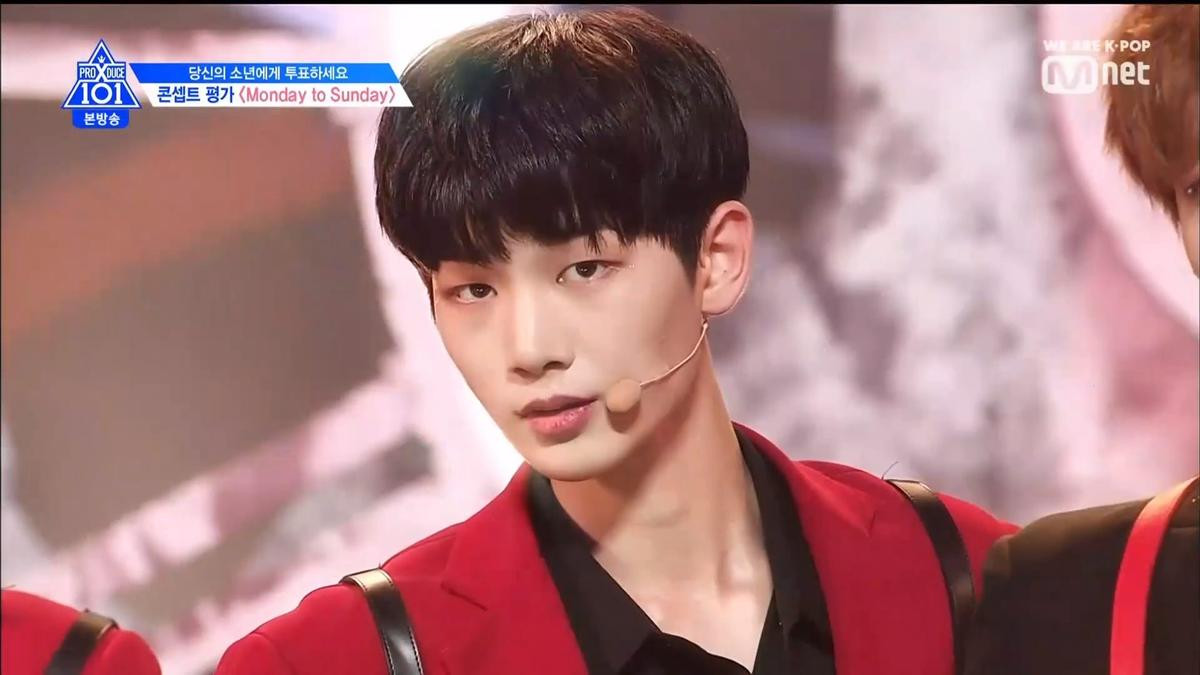 PRODUCE X 101 TẬP 10: U Got It đốt cháy với màn vũ đạo và trang phục 'khoe thân' của nhóm hot nhất Ảnh 71