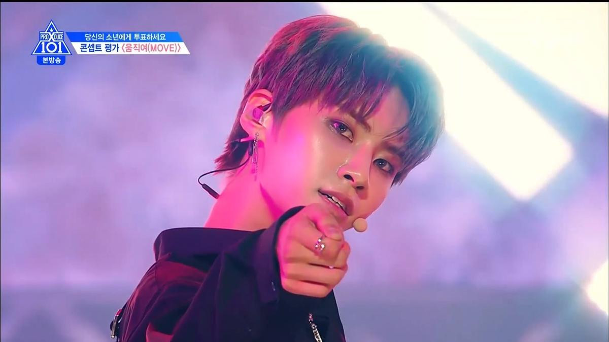 PRODUCE X 101 TẬP 10: U Got It đốt cháy với màn vũ đạo và trang phục 'khoe thân' của nhóm hot nhất Ảnh 97